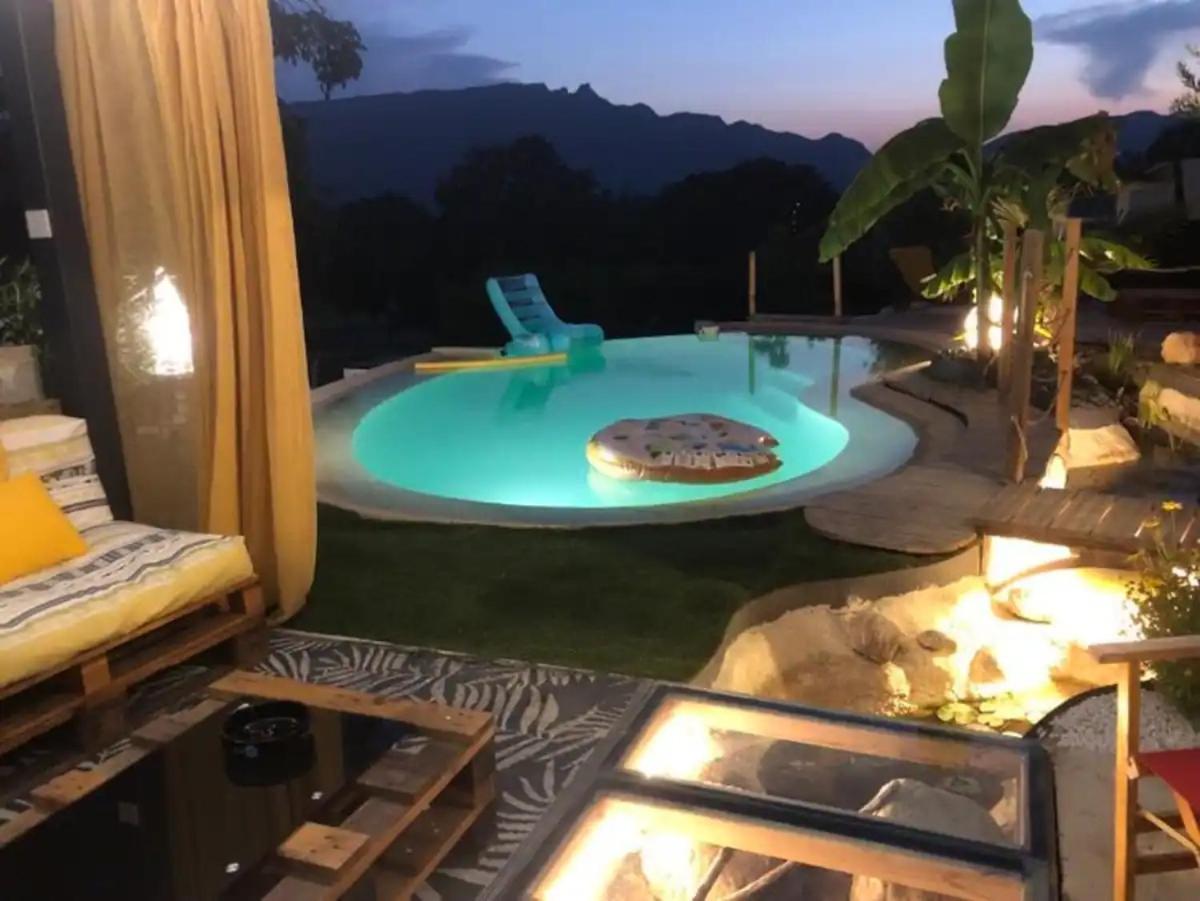 A La Marc'Quize Chambres D'Hotes, Petit Dejeuner Compris, Avec Piscine A Debordement En Exterieur, Bain Nordique A 38 Degres En Prestation Supplement Sur Reservation Horaire Anticipee 1 Place De Parking Gratuite Sur Place Mouxy 외부 사진