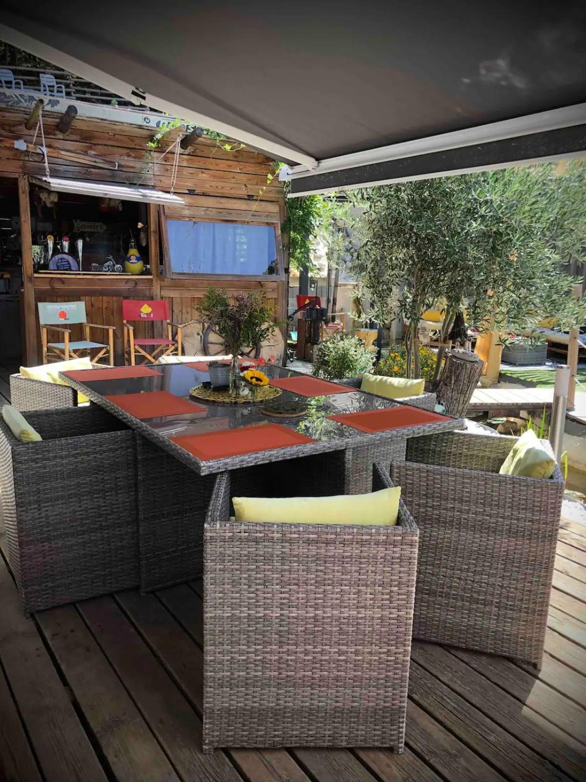 A La Marc'Quize Chambres D'Hotes, Petit Dejeuner Compris, Avec Piscine A Debordement En Exterieur, Bain Nordique A 38 Degres En Prestation Supplement Sur Reservation Horaire Anticipee 1 Place De Parking Gratuite Sur Place Mouxy 외부 사진